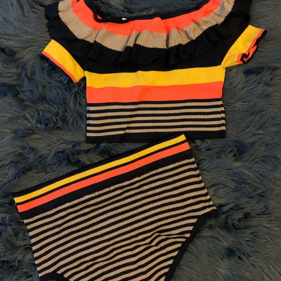 Ruffle set - Picture 5 of 5